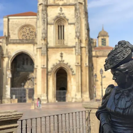 Desde El Corazon De La Ciudad アパート オビエド