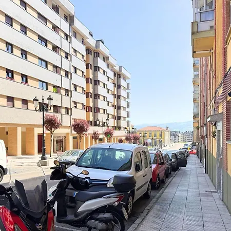 Desde El Corazón De La Ciudad Vut-6684-as * Oviedo